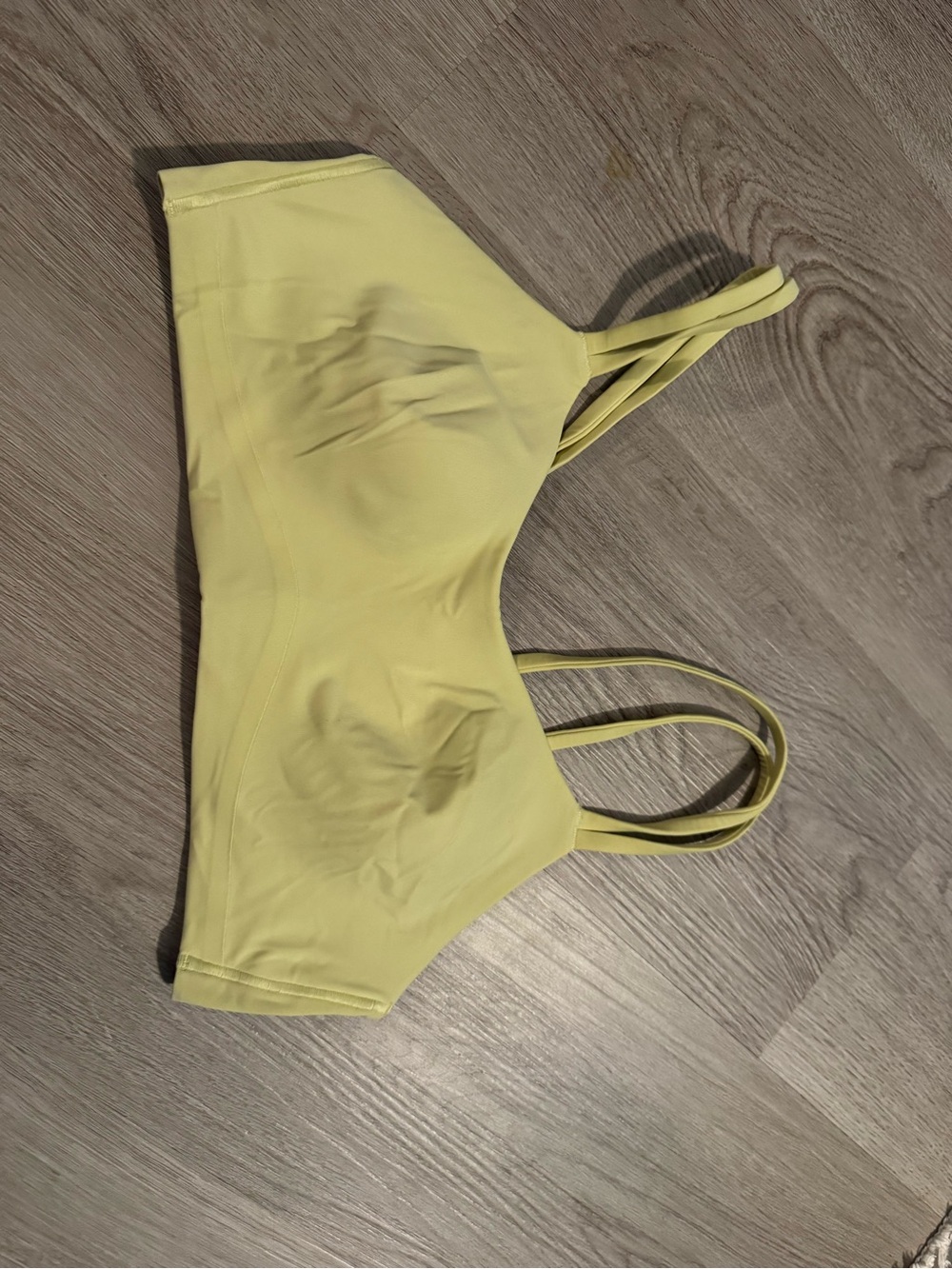lululemon athletica Light Yellow Like A Cloud Sports Bra - size 6/8